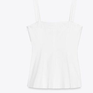 NWOT Zara White Fitted Top Size: Medium